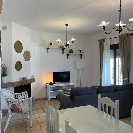 Agradable Casa Rural Con Chimenea En Interior Higuera De La Sierra  Buitenkant foto