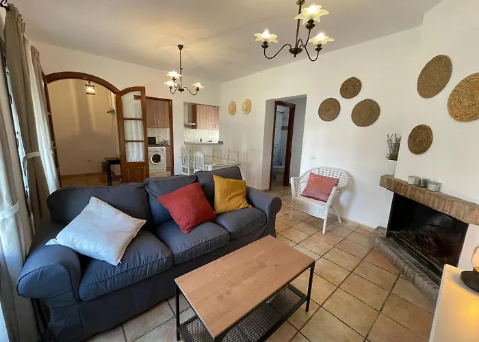 Agradable Casa Rural Con Chimenea En Interior
